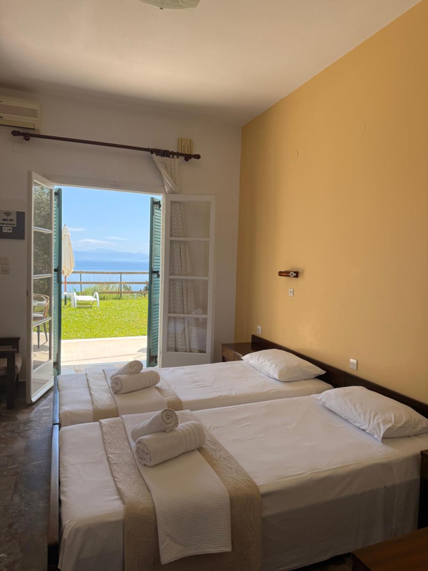 Nikoli Apartments Benitses  Luaran gambar
